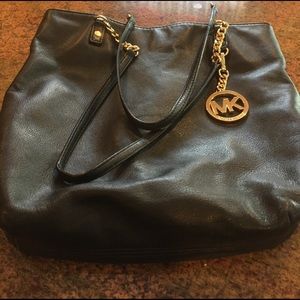 MK tote